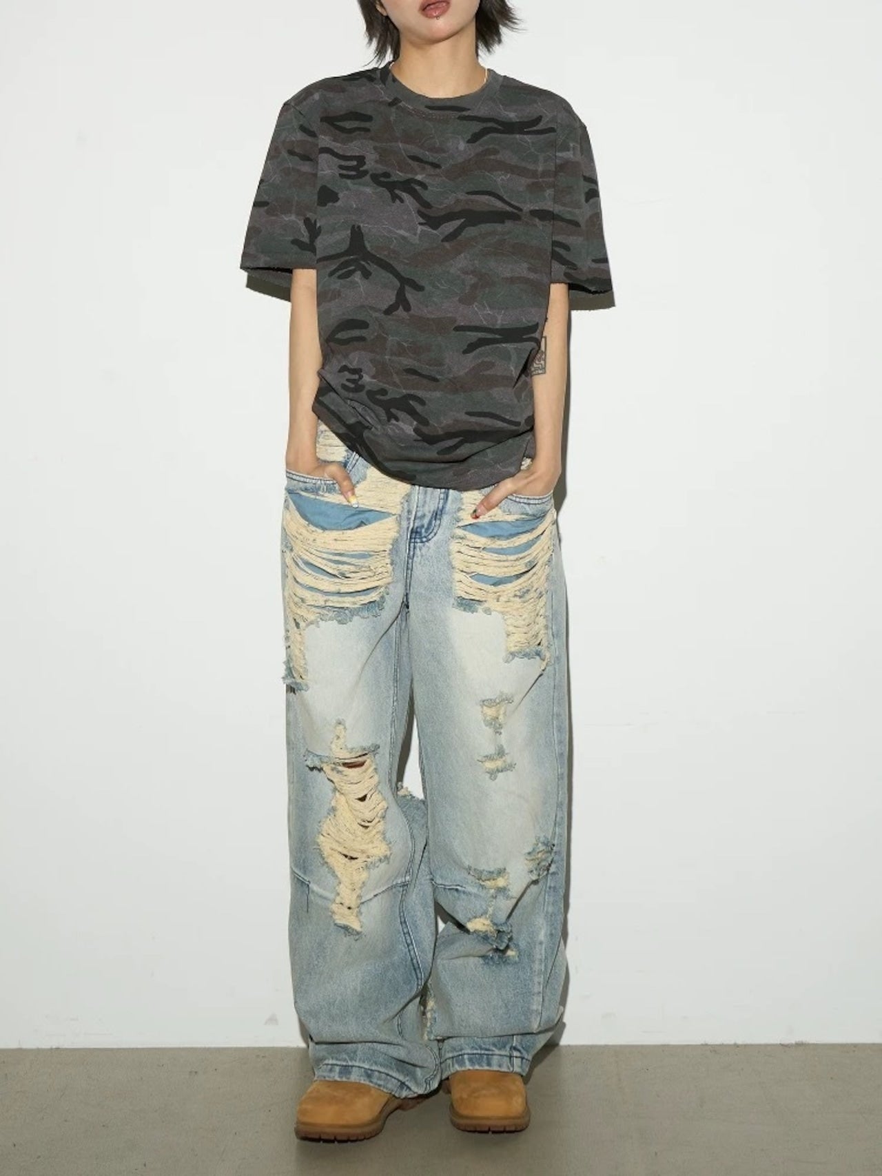 【MICHINNYON】Damage-Washed Wide Jeans