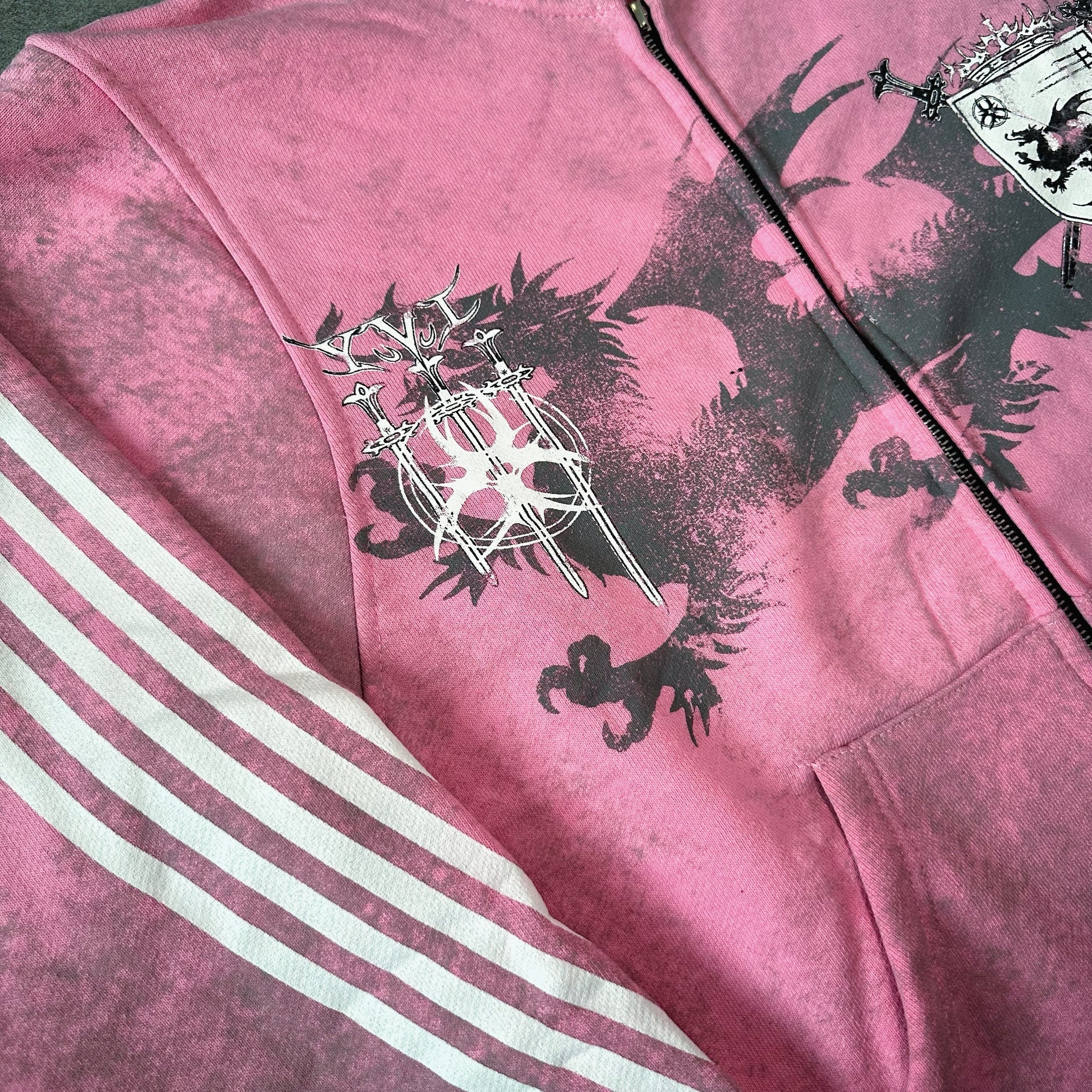 COZY WORLDWIDE ROYAL KNIGHT CLUB WAXED TRACKSUIT PINK