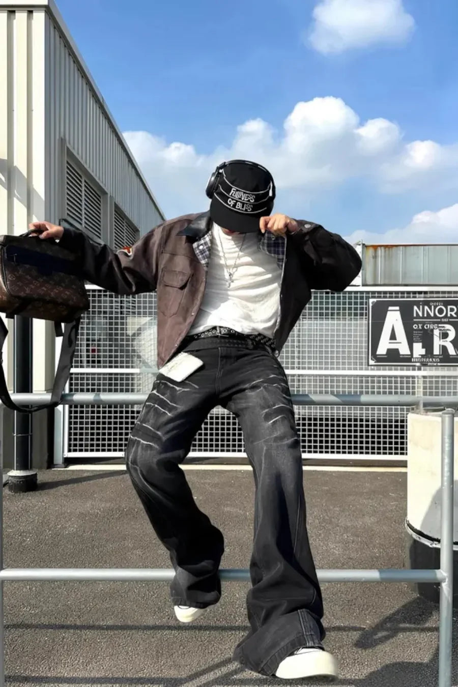 Cracked Whiskers Distressed Wash Flare Denim Pants