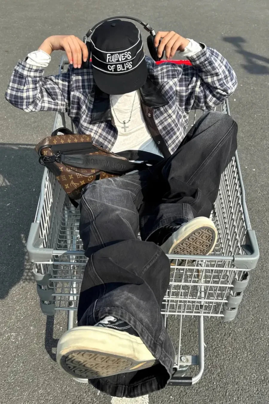 Cracked Whiskers Distressed Wash Flare Denim Pants