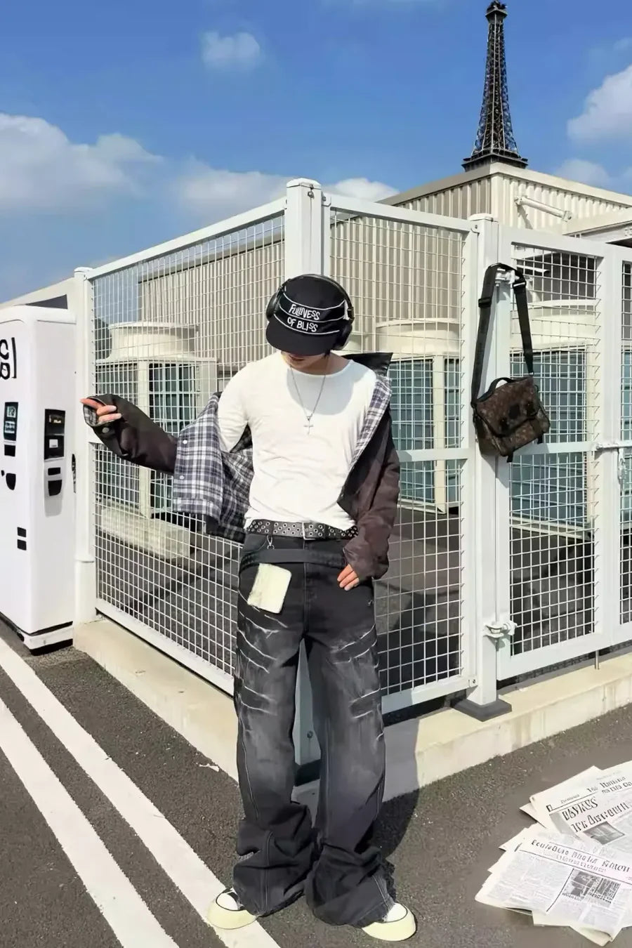 Cracked Whiskers Distressed Wash Flare Denim Pants