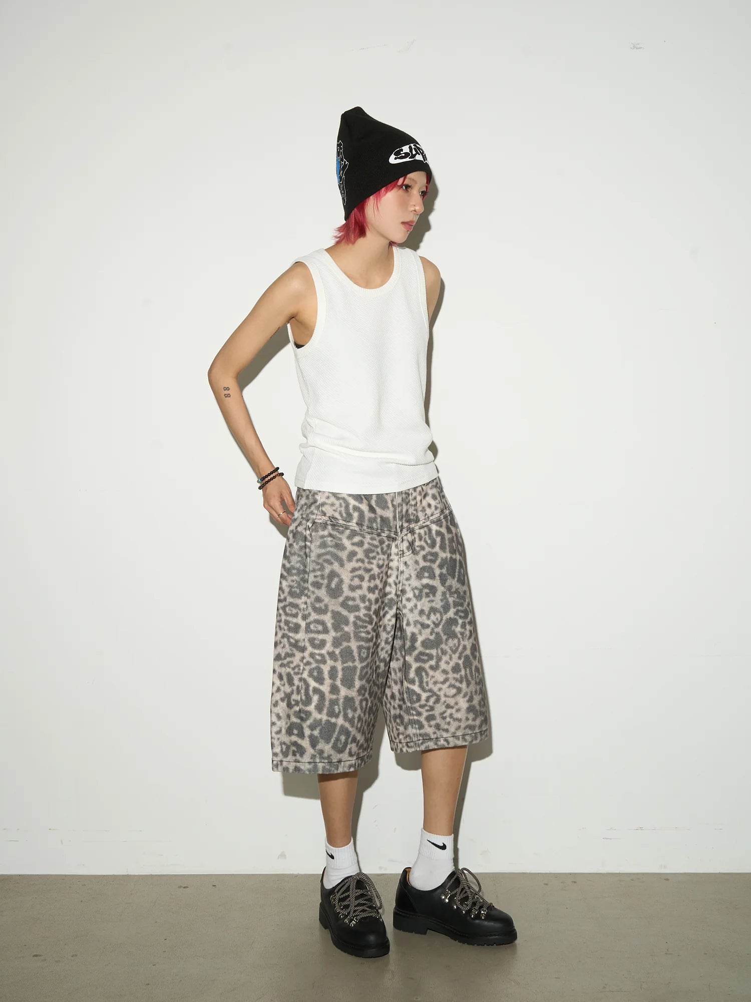 【MICHINNYON】Leopard shorts