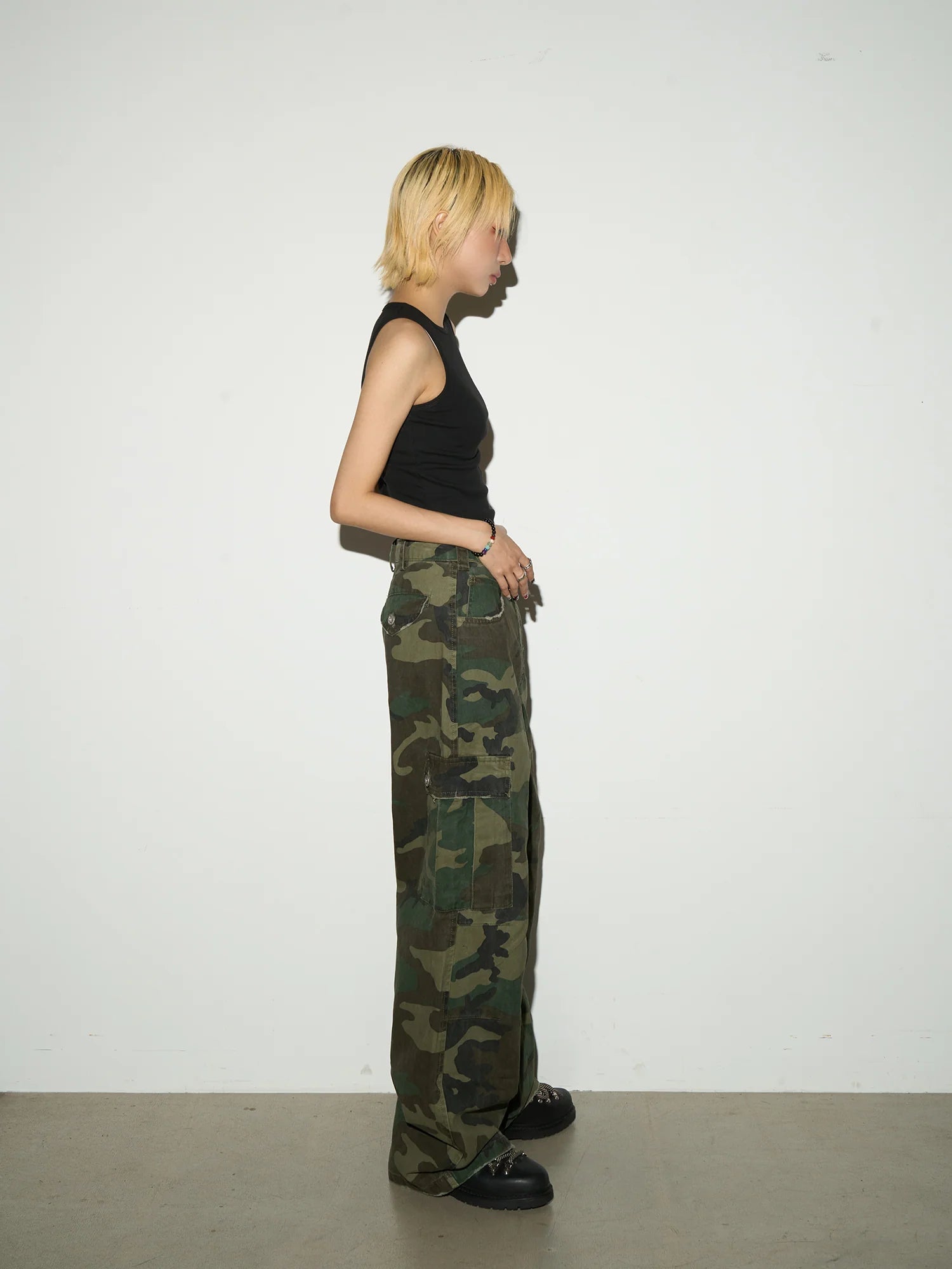 【MICHINNYON】Camouflage Cargo Pants