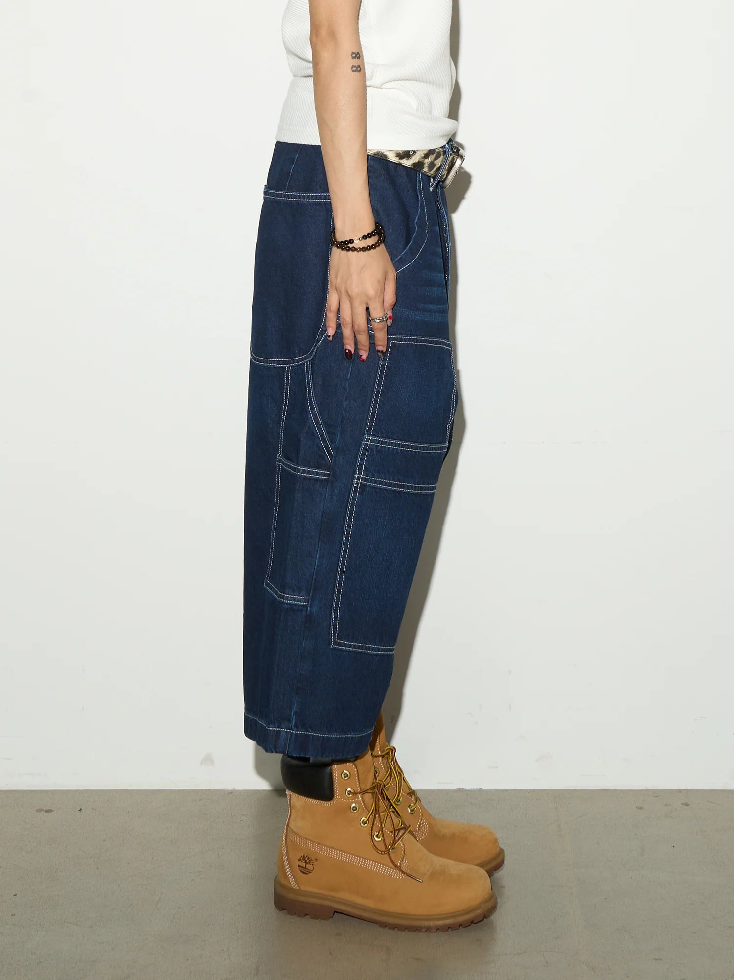 【MICHINNYON】Stitch Denim Shorts