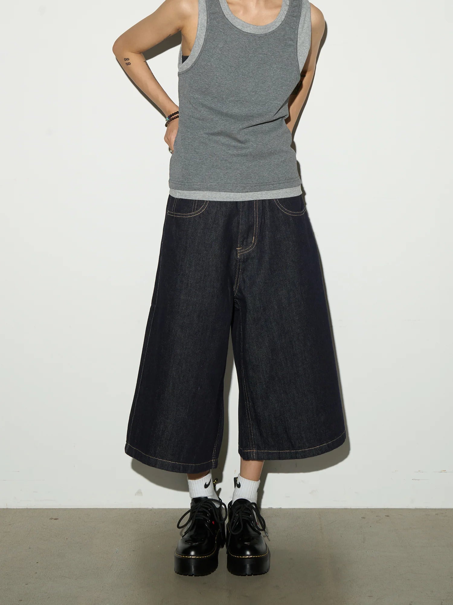 【MICHINNYON】Archive-Fit Denim Shorts
